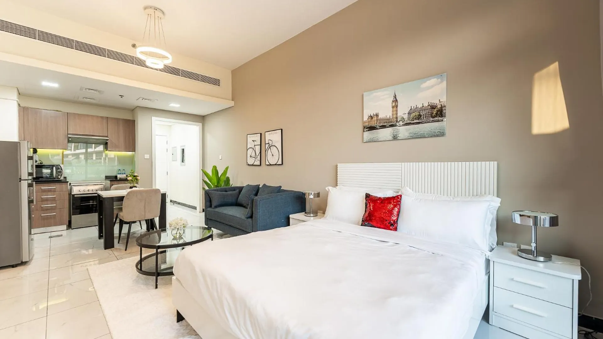 Apartment Havn - Studio In Jvc, Infront Of Circle Mall Dubai United Arab Emirates